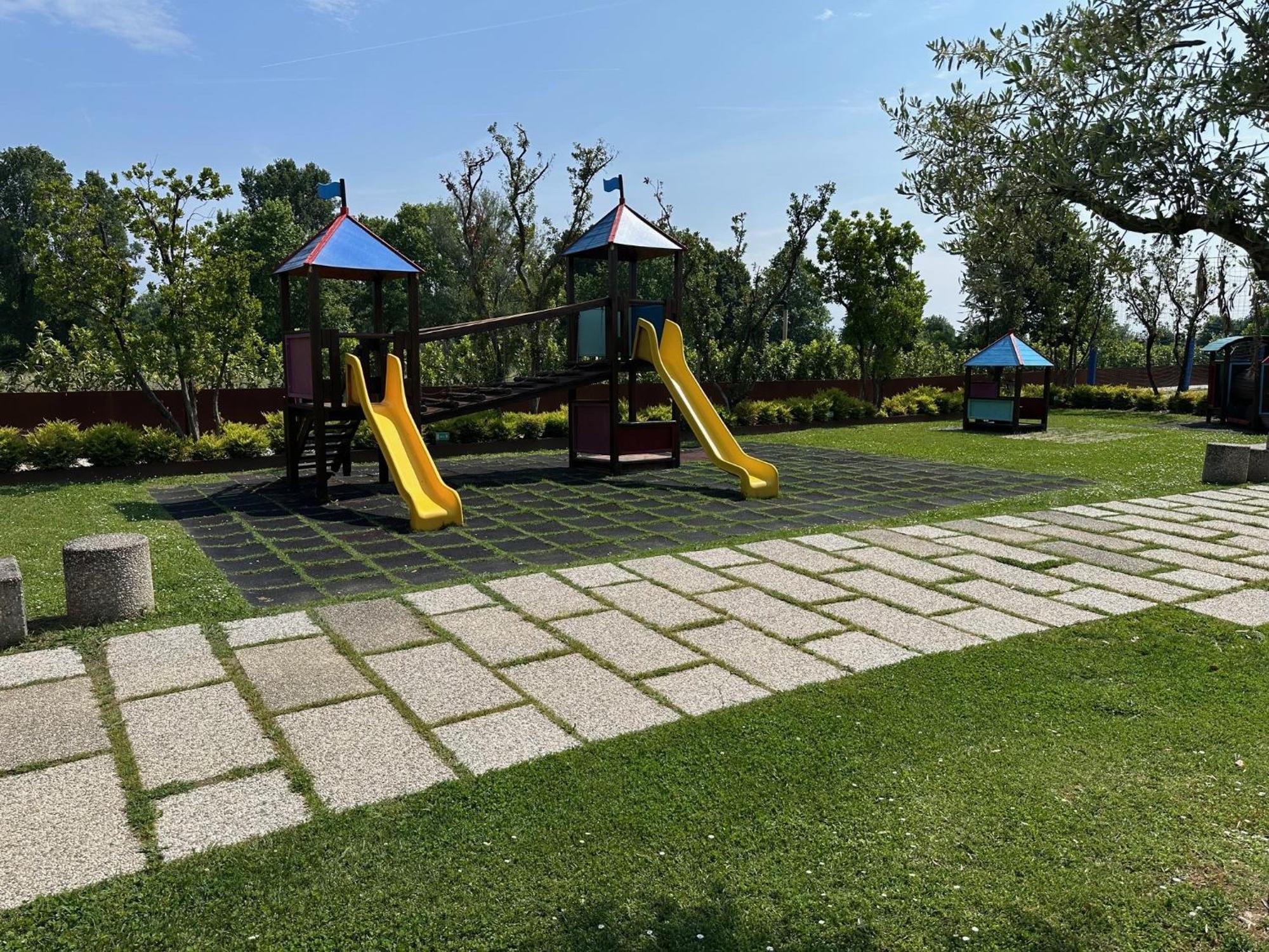 Villaggio Barbara Moniga del Garda Экстерьер фото