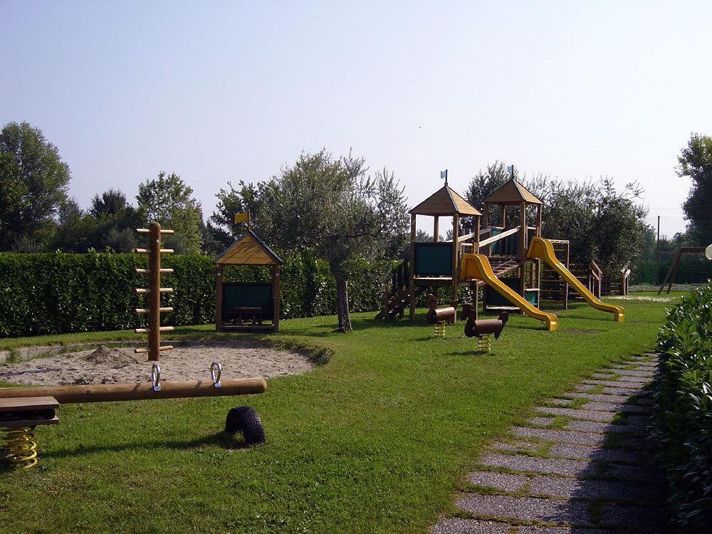 Villaggio Barbara Moniga del Garda Экстерьер фото